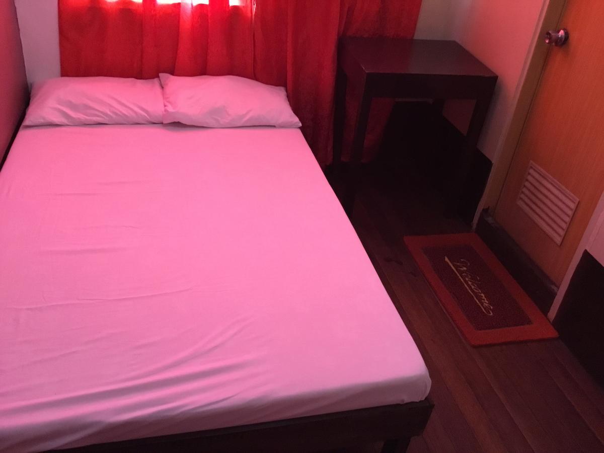 Luzon Inn Виган Экстерьер фото